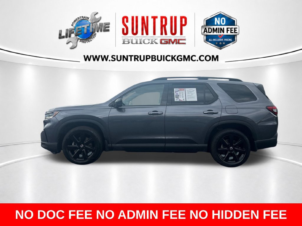 Used 2025 Honda Pilot Black Edition image 2