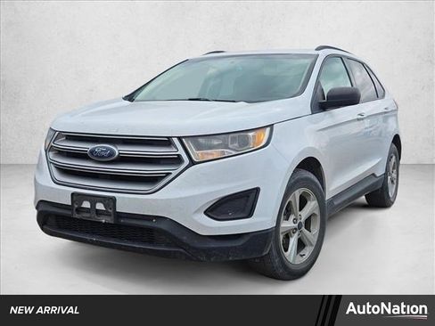 Used 2018 Ford Edge SE image 1