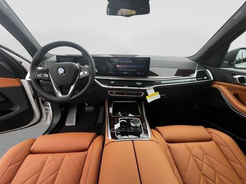 New 2026 BMW X5 sDrive40i w/ Parking Assistance Package RWD image 12