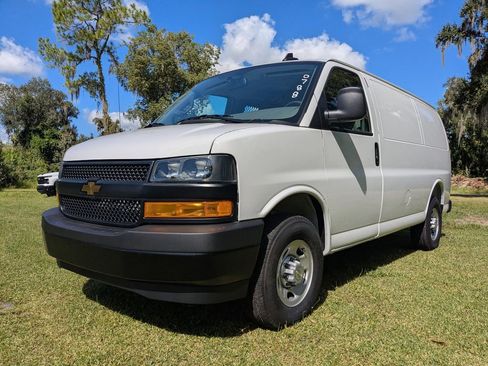 New 2025 Chevrolet Express 2500 w/ Communications Package image 9
