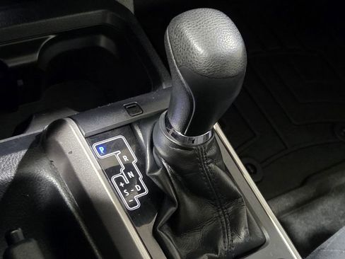 Used 2019 Toyota Tacoma SR5 image 7