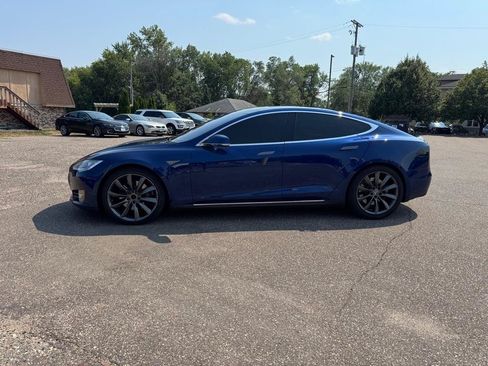 Used 2015 Tesla Model S 85D AWD/4WD image 8