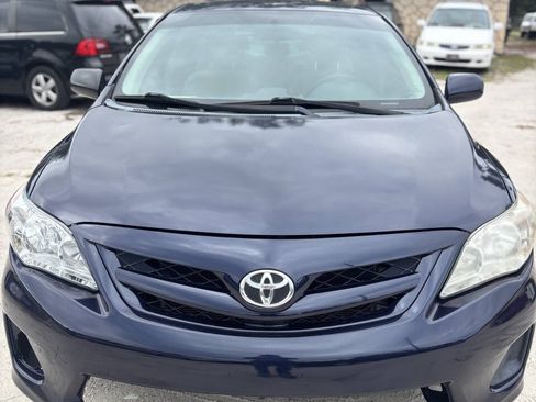 Used 2013 Toyota Corolla L FWD image 2