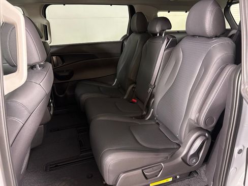 New 2026 Kia Carnival SX Prestige FWD image 40