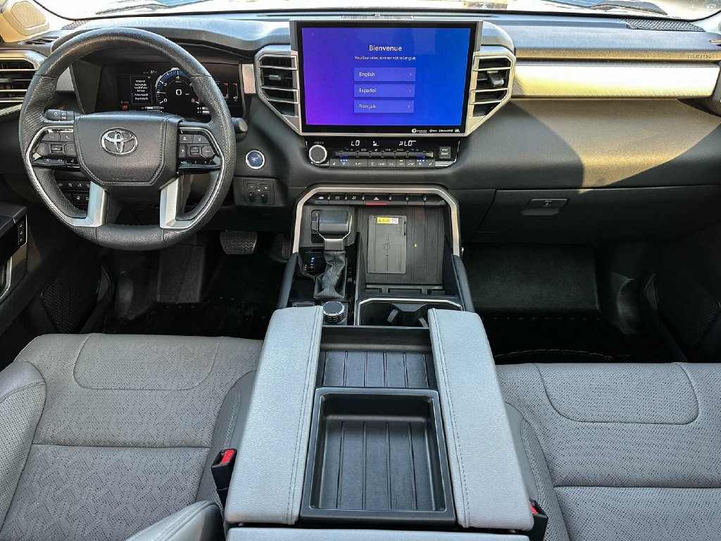 Used 2023 Toyota Tundra Limited AWD/4WD image 11