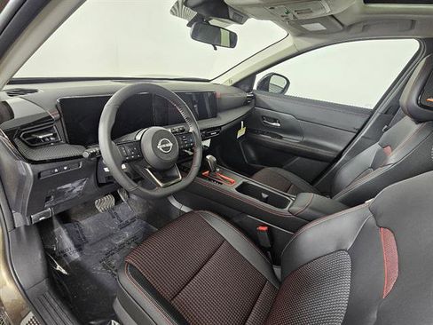New 2026 Nissan Kicks SR w/ SR Premium Package image 18
