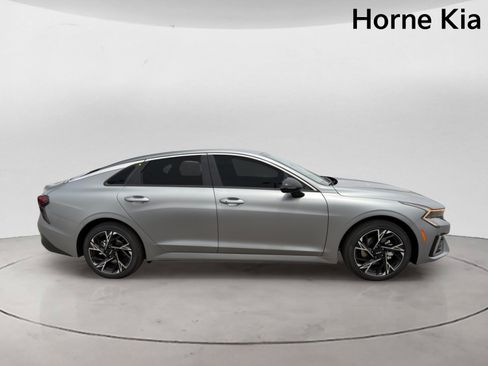 New 2026 Kia K5 GT-Line w/ GT-Line Red Interior Package FWD image 3