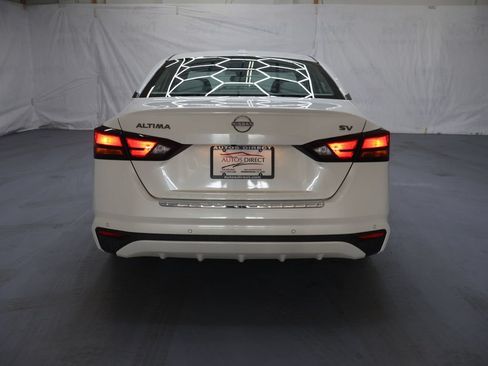 Used 2023 Nissan Altima 2.5 SV FWD image 6