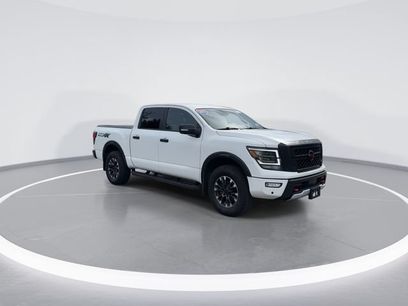 Used 2023 Nissan Titan PRO-4X w/ Pro-4x Convenience Package