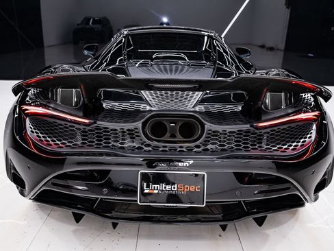 Used 2024 McLaren 750S Spider RWD image 34