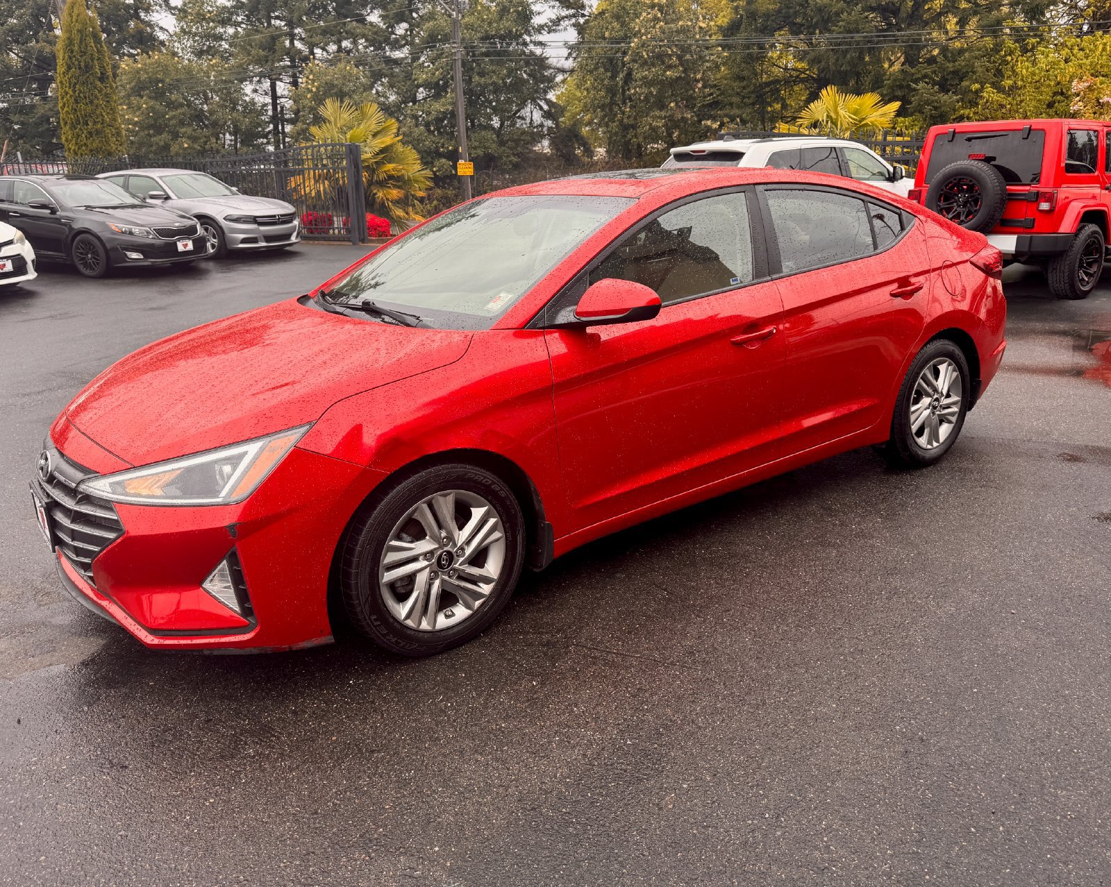 Used 2020 Hyundai Elantra Value Edition FWD image 3