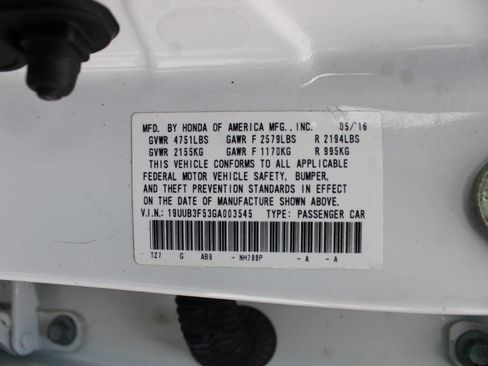 Used 2016 Acura TLX V6 SH-AWD w/ Technology Pkg image 50