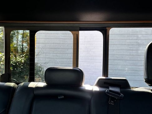 Used 2022 Ford F250 Platinum w/ FX4 Off-Road Package image 79