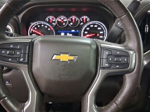 Used 2022 Chevrolet Silverado 1500 LTZ w/ LTZ Convenience Package II image 13