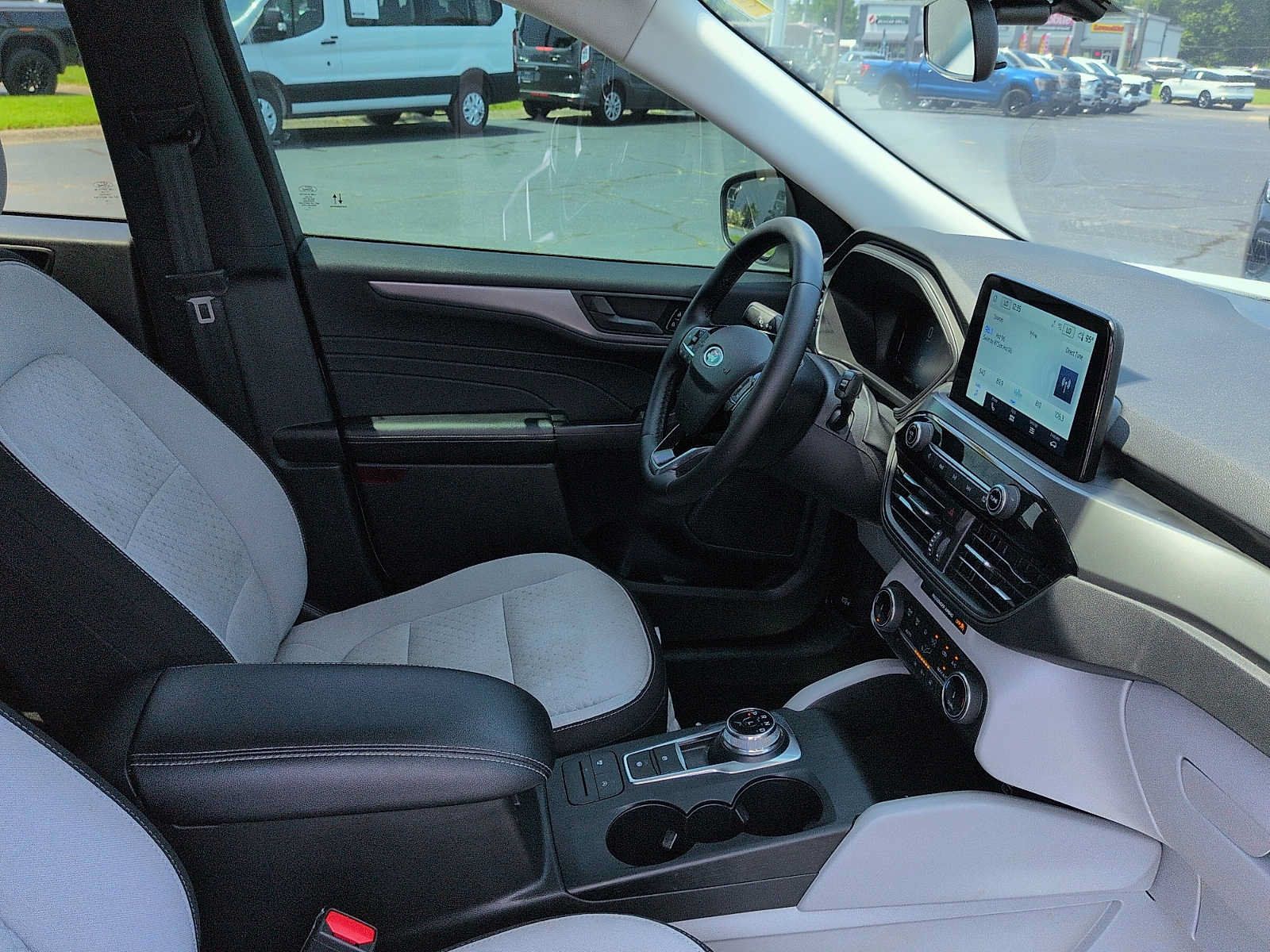 Certified 2024 Ford Escape Active AWD/4WD image 10