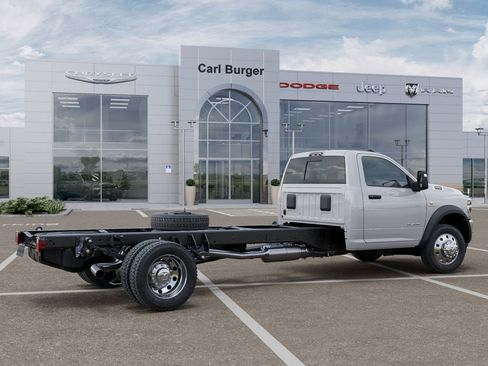 New 2025 RAM 5500 4x4 Regular Cab image 4