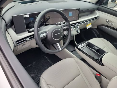 New 2026 Hyundai Tucson Limited FWD image 6