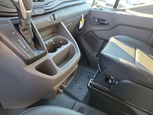 New 2025 Ford Transit 250 Low Roof AWD image 29
