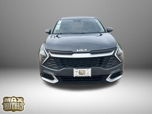 Used 2025 Kia Sportage LX AWD/4WD image 16