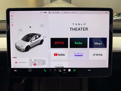 Used 2021 Tesla Model Y Long Range AWD/4WD image 12