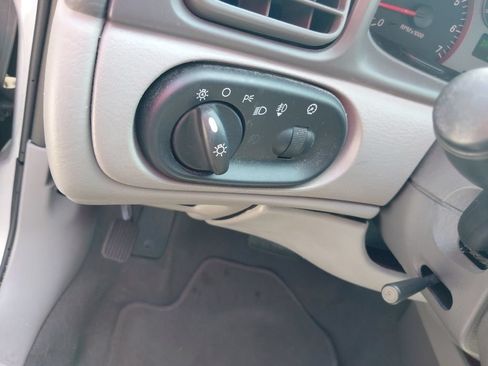 Used 2005 Mercury Sable LS FWD image 15