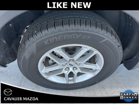 Used 2025 Ford Explorer Active image 10