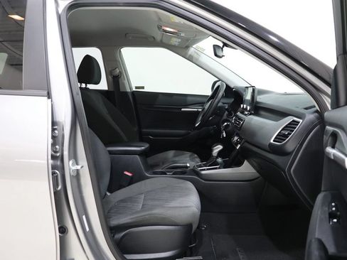 Used 2023 Kia Seltos LX AWD/4WD image 34