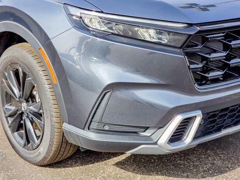 Used 2024 Honda CR-V Sport Touring image 4