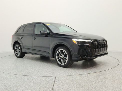 Used 2025 Audi Q7 2.0T Premium Plus w/ Premium Plus Package AWD/4WD image 3