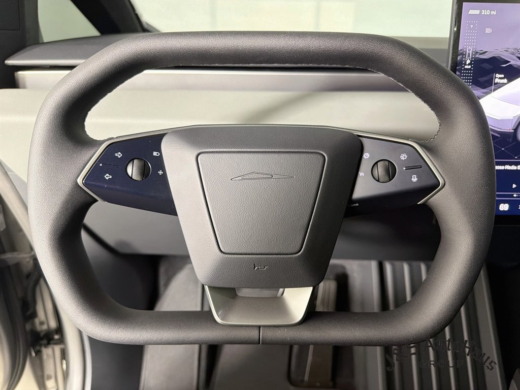 Used 2026 Tesla Cybertruck AWD Crew Cab image 12