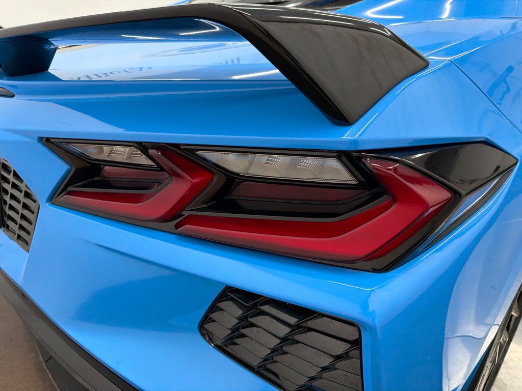 Used 2023 Chevrolet Corvette Stingray Premium Cpe w/ Z51 Performance Package RWD image 12