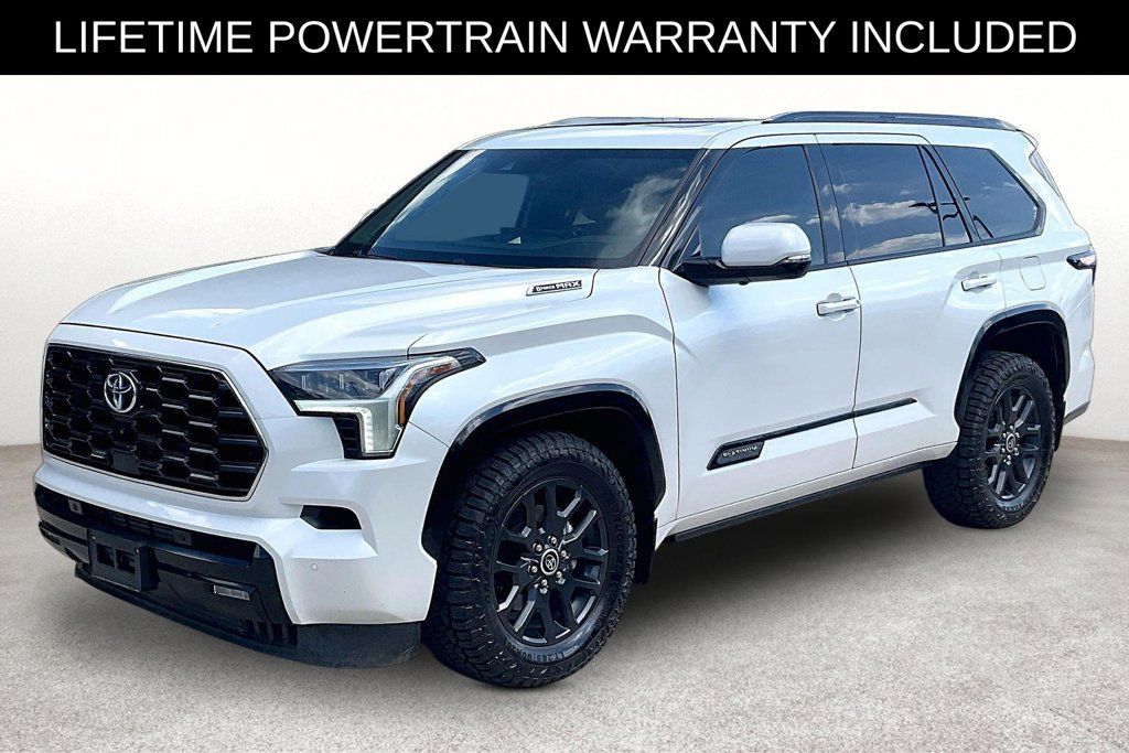 Used 2023 Toyota Sequoia Platinum AWD/4WD image 9