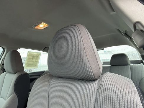 Used 2020 Subaru Legacy Premium image 11