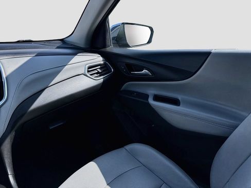 Used 2020 Chevrolet Equinox Premier FWD image 29