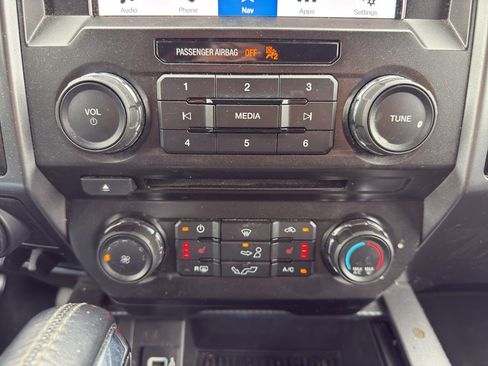 Used 2018 Ford F150 XLT w/ Equipment Group 302A Luxury image 21