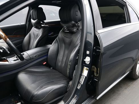 Used 2014 Mercedes-Benz S 550 Sedan image 12