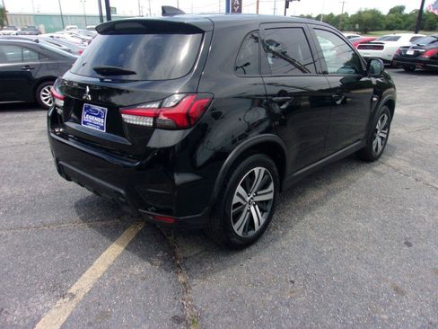Used 2024 Mitsubishi Outlander Sport ES AWD/4WD image 5