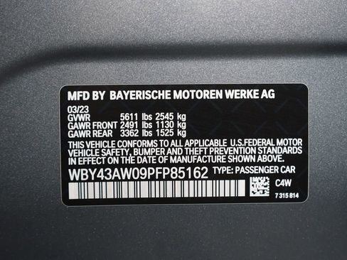 Used 2023 BMW i4 eDrive35 image 29