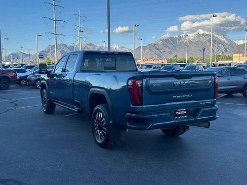 Certified 2024 GMC Sierra 3500 Denali Ultimate AWD/4WD image 23