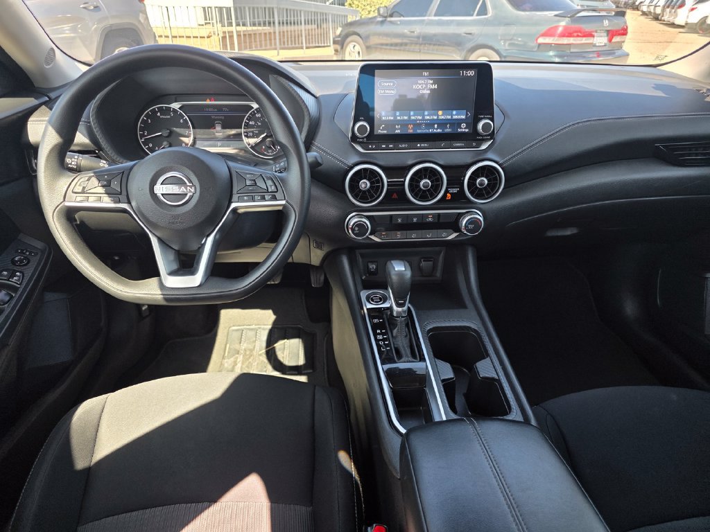 Used 2024 Nissan Sentra SV FWD image 16