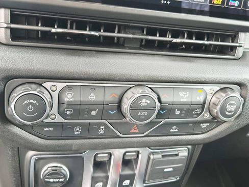 New 2026 Jeep Wrangler Sport S image 24