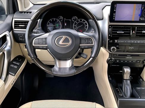 Used 2023 Lexus GX 460 Premium w/ Premium Package AWD/4WD image 11