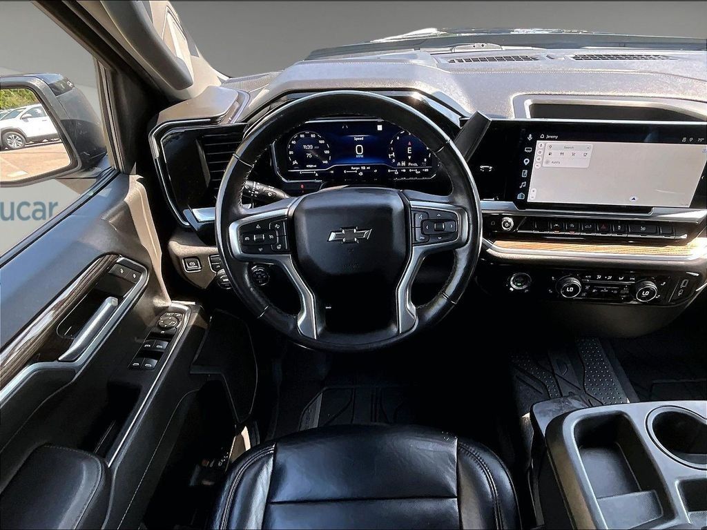 Used 2022 Chevrolet Silverado 1500 RST w/ Protection Package AWD/4WD image 17