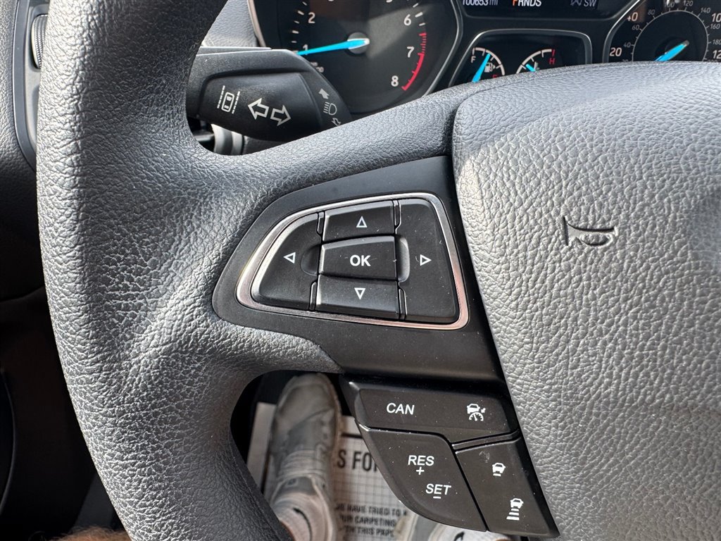 Used 2019 Ford Escape SE FWD image 13