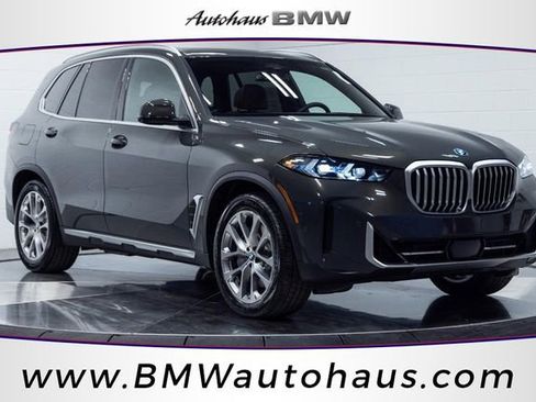 New 2026 BMW X5 xDrive50e image 1