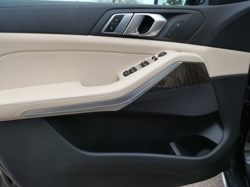 Used 2022 BMW X5 xDrive40i w/ Premium Package image 20