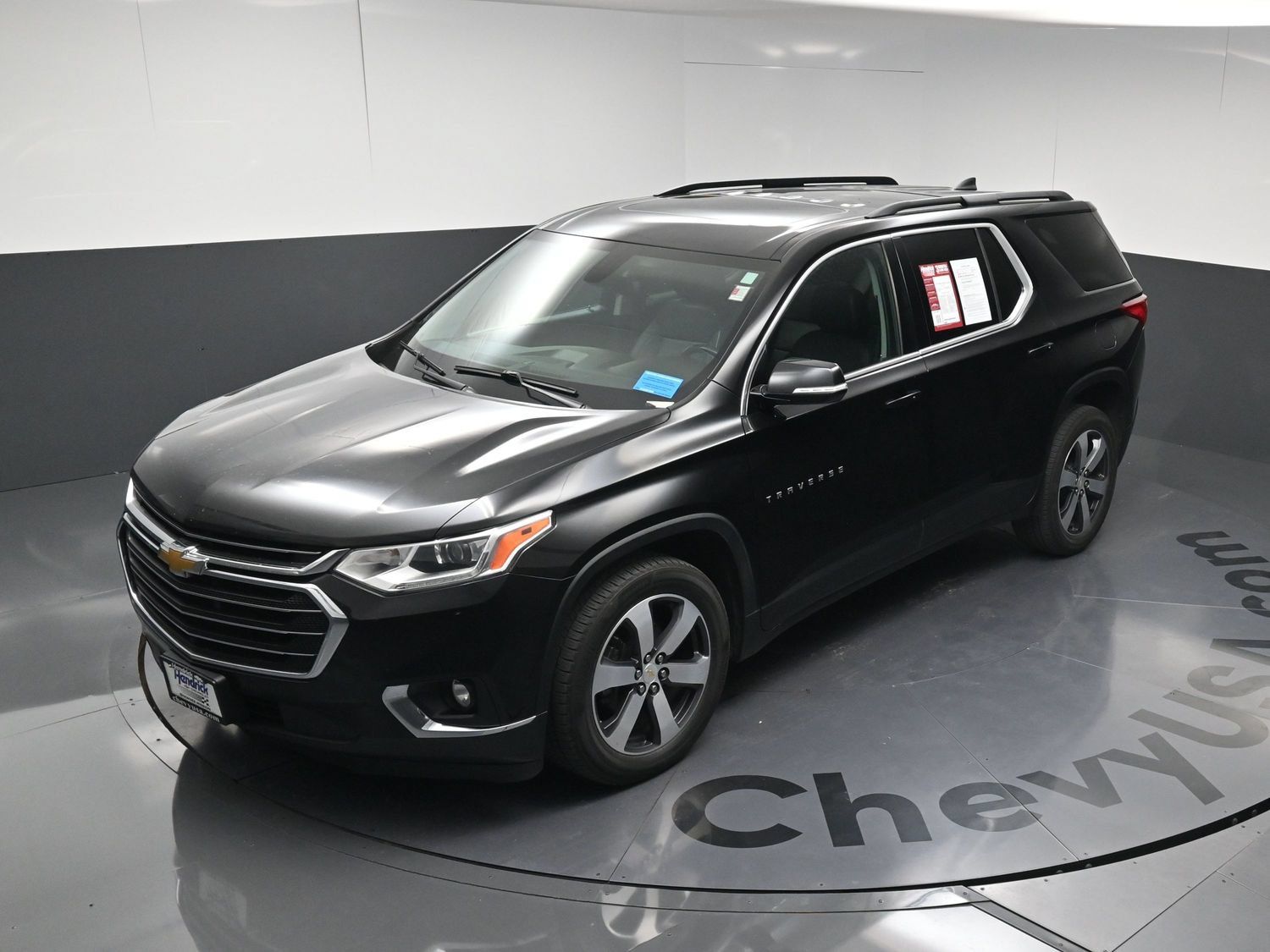 Used 2019 Chevrolet Traverse LT w/ LT Premium Package AWD/4WD image 21