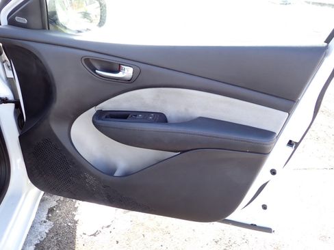 Used 2015 Dodge Dart SXT w/ Sun/Sound Group image 22