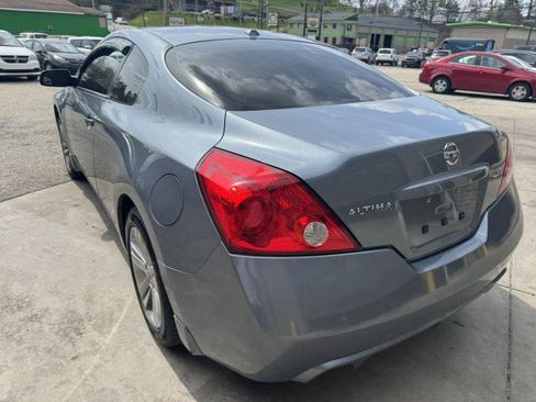Used 2010 Nissan Altima 2.5 S w/ Premium Pkg image 5