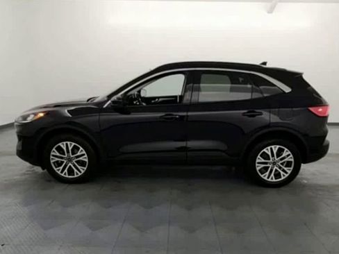 Used 2022 Ford Escape SEL image 5